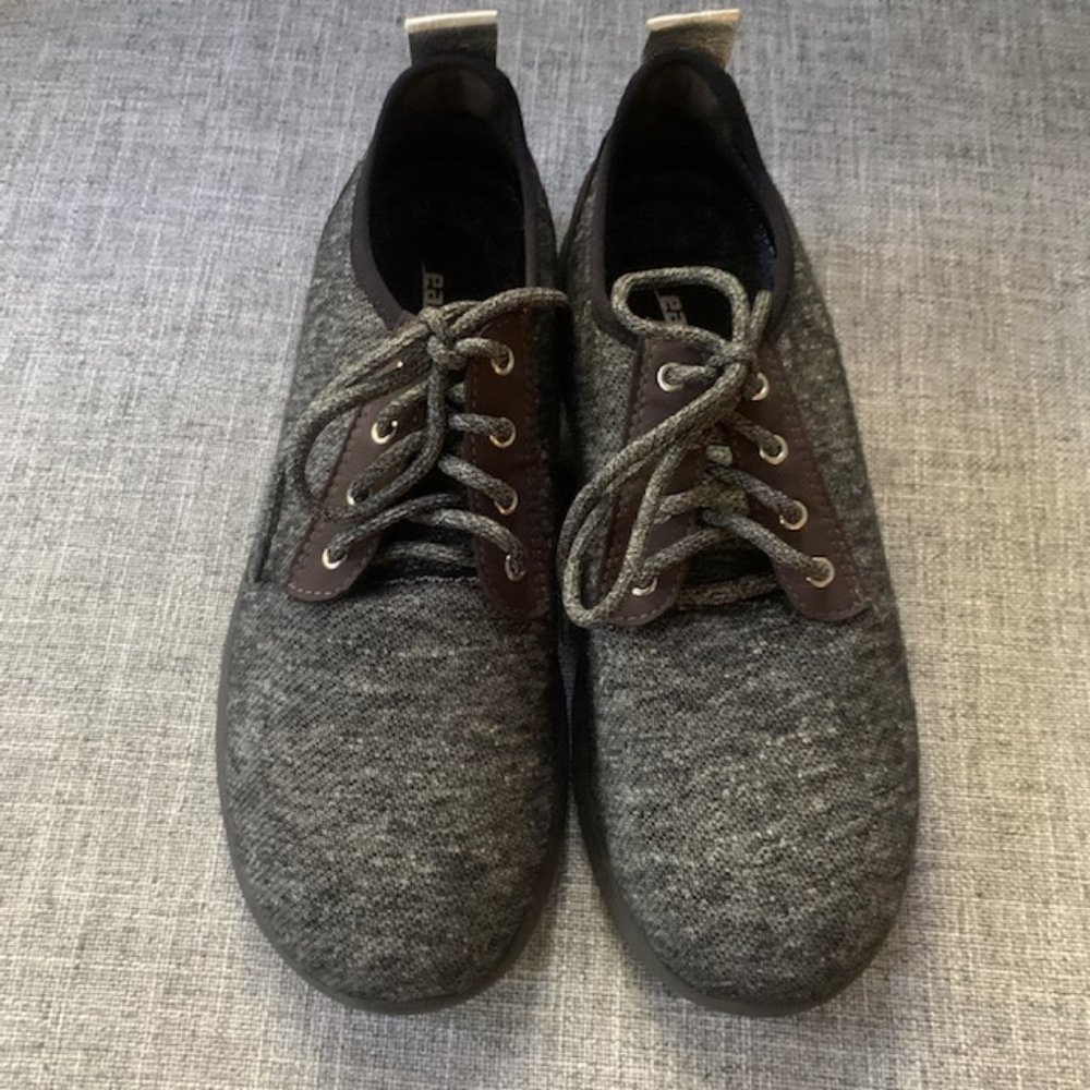 earth boomer sneaker